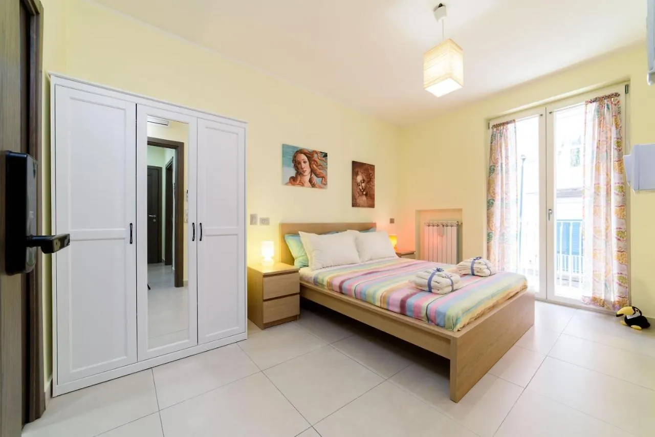 Casa Gifuni Hotel Naples 0*,