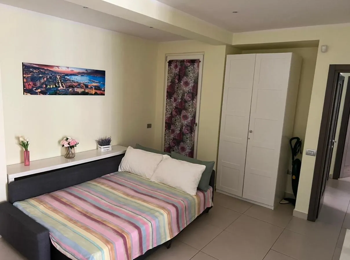 Casa Gifuni Hotel Naples 0*,  Italy